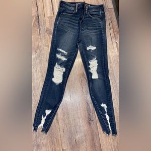 American Eagle Distress women jeans